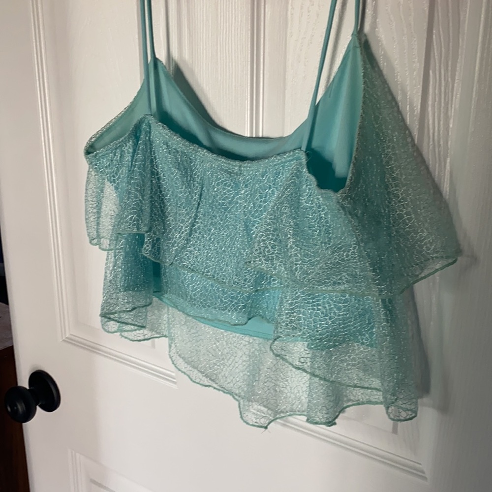 Crop Tank Top - Picture 2 of 3